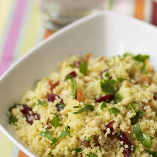 Read more about the article Obst- und Nuss-Couscous
